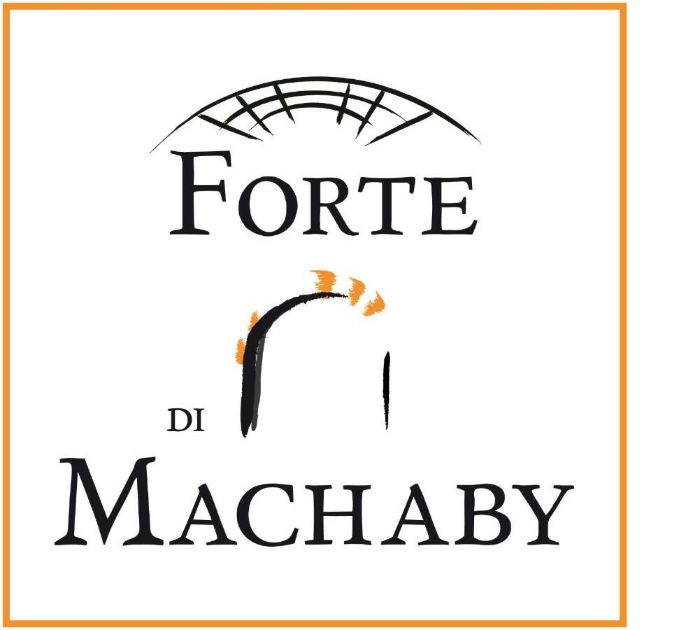 Forte Di Machaby Vandrarhem Arnad Exteriör bild